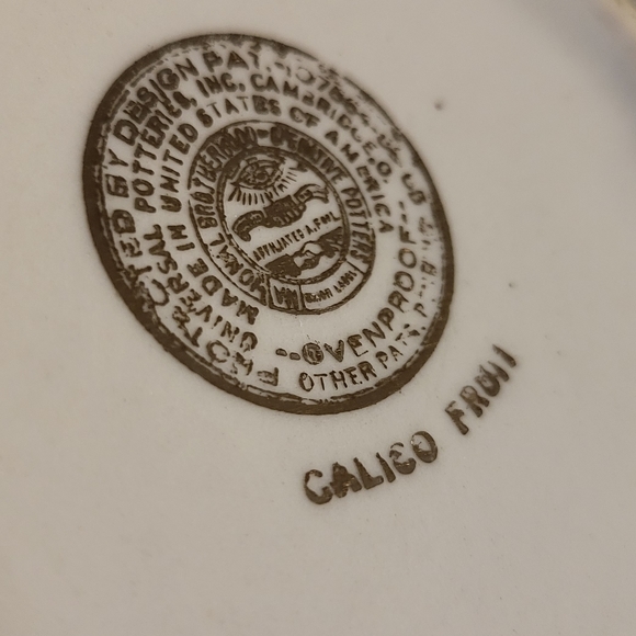 Universal Pottery Calico Fruit Casserole Ovenware Dish & Lid - Picture 4 of 5